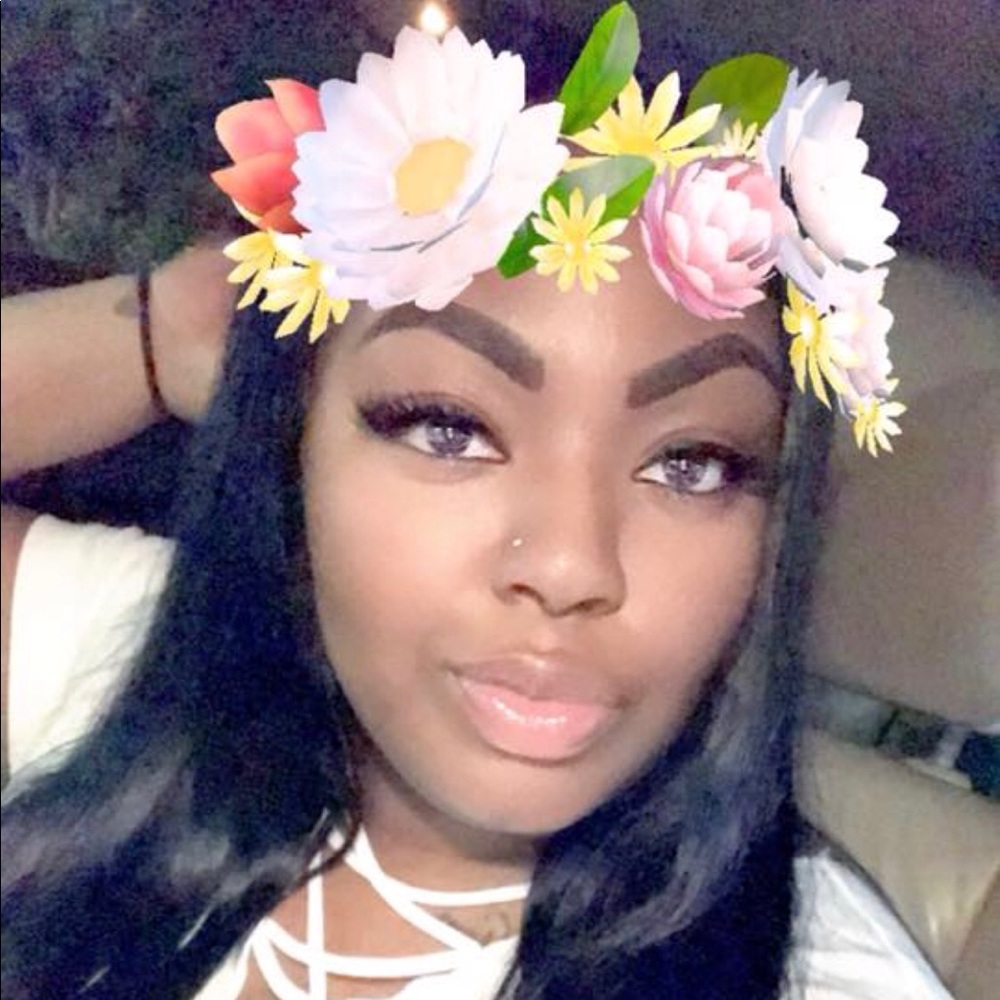 Meet your Posher, Jada